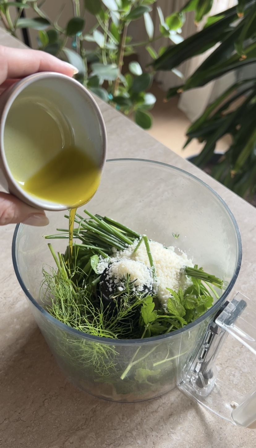 Linguine alle sei erbe aromatiche ricetta step 2