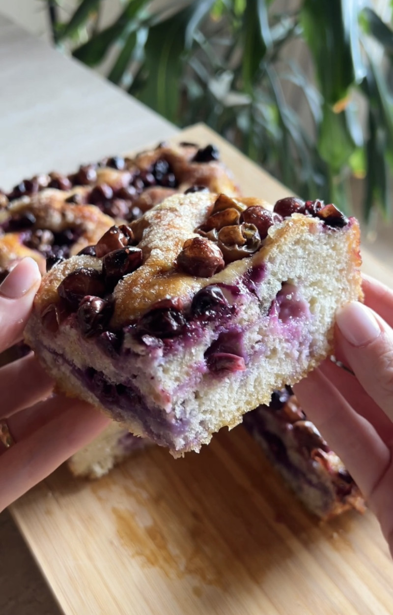 Schiacciata con l’uva ricetta